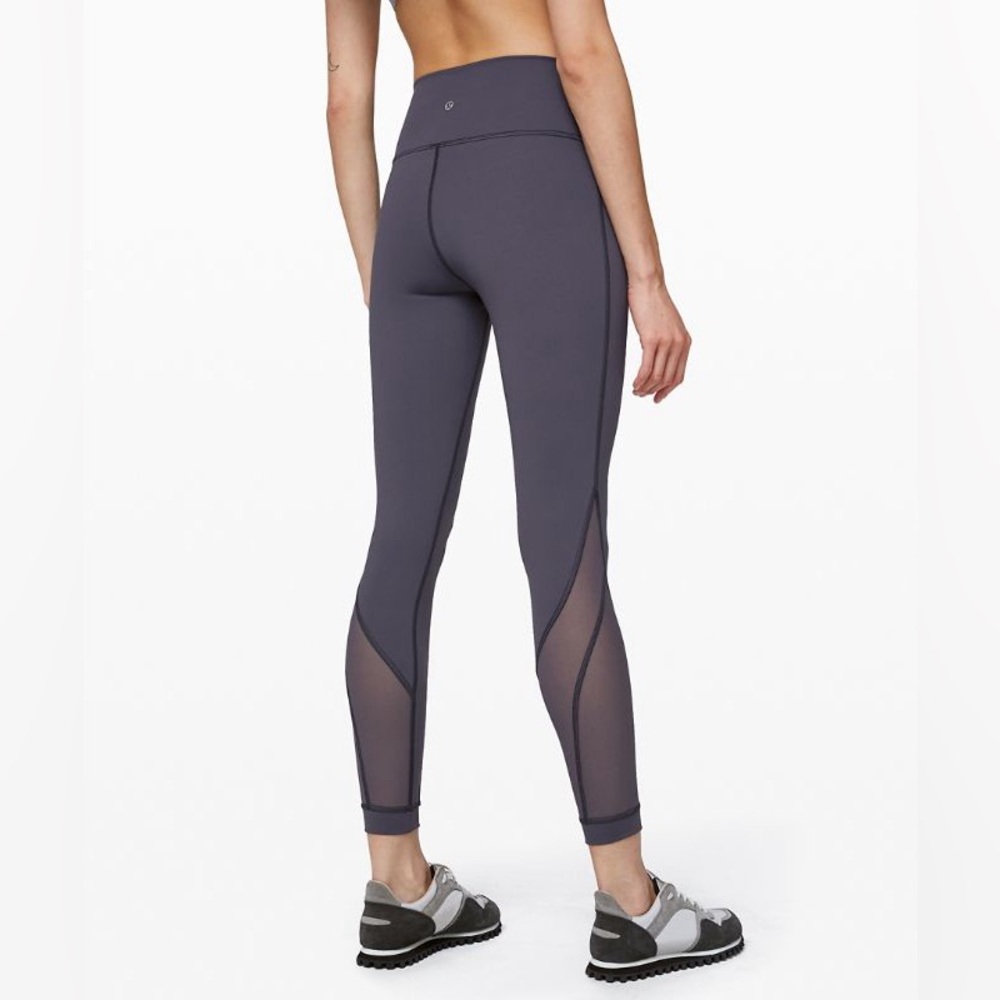 Wunder Under 7/8 Tight 24" *Asia Fit
Moonwalk dark blue grey color mesh panel